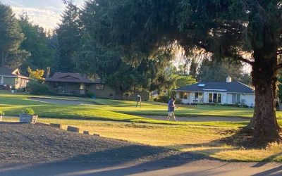 Congratulate Terry R.—our Winner of the “Lawn of the Quarter!”